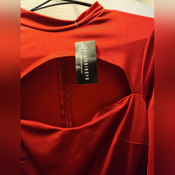 Red Fashion Nova  dress - Picture 2 of 3